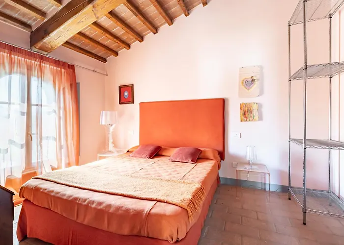 Residence La Mandolata Apartments W Pool & Parking!